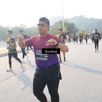 Runner Photo 6911642