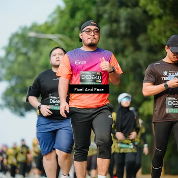 Runner Photo 6911652