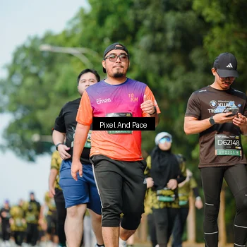 Runner Photo 6911659
