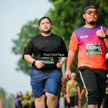 Runner Photo 6911663