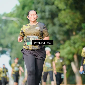 Runner Photo 6911667