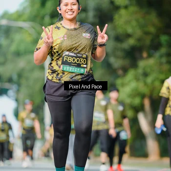 Runner Photo 6911674