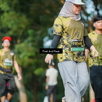 Runner Photo 6911685