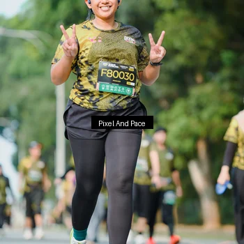Runner Photo 6911695