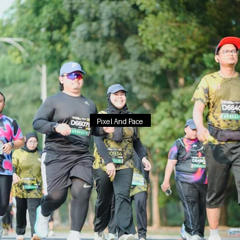 Runner Photo 6911706