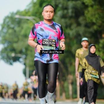 Runner Photo 6911715