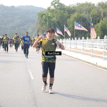 Runner Photo 6911716