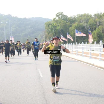 Runner Photo 6911717