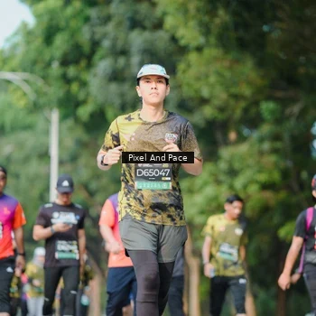 Runner Photo 6911725