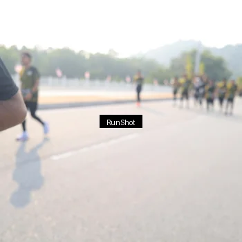 Runner Photo 6911784