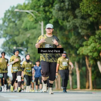 Runner Photo 6911800