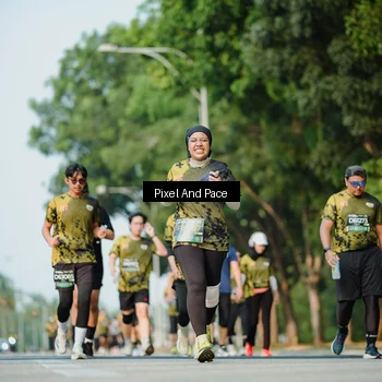 Runner Photo 6911823