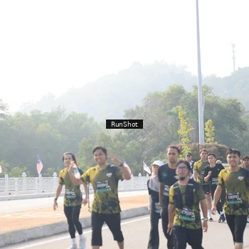 Runner Photo 6911827