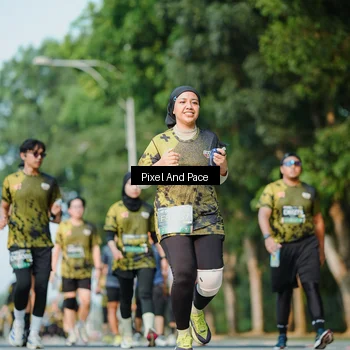 Runner Photo 6911838