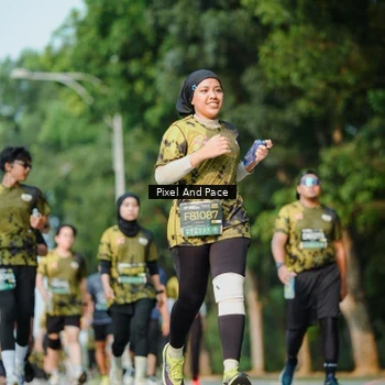 Runner Photo 6911840