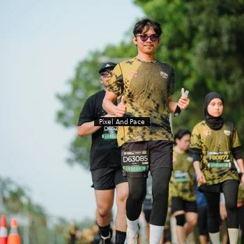 Runner Photo 6911852