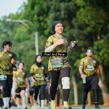 Runner Photo 6911856