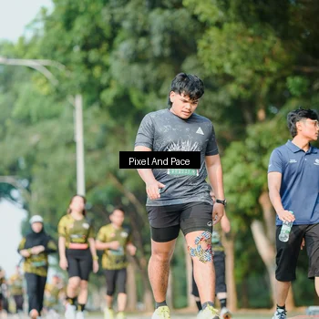 Runner Photo 6911915