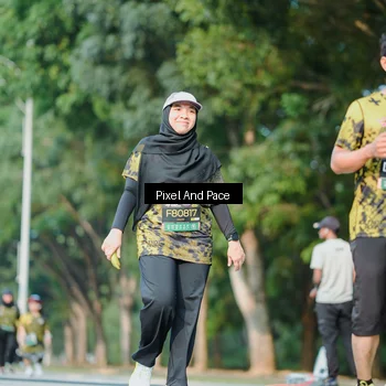 Runner Photo 6911932