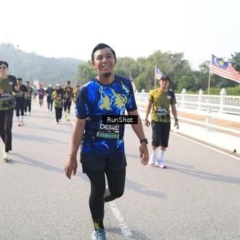 Runner Photo 6911959