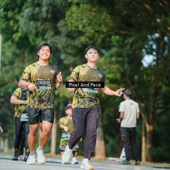 Runner Photo 6911989