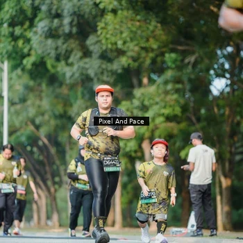 Runner Photo 6911996