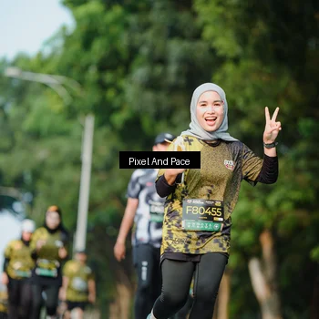 Runner Photo 6912038
