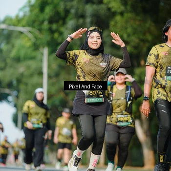 Runner Photo 6912056
