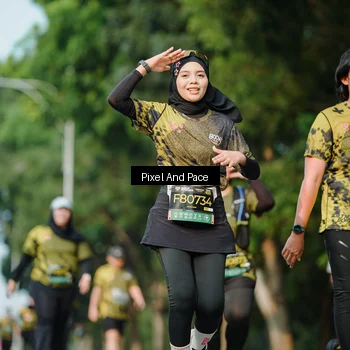 Runner Photo 6912073