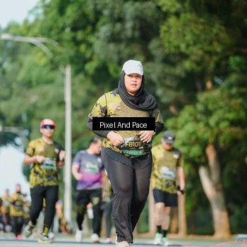 Runner Photo 6912119