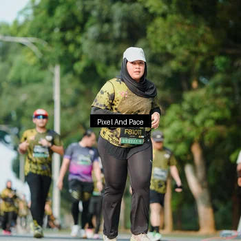 Runner Photo 6912125
