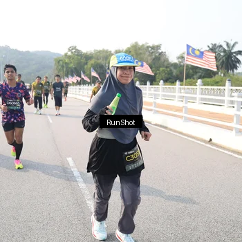 Runner Photo 6912177