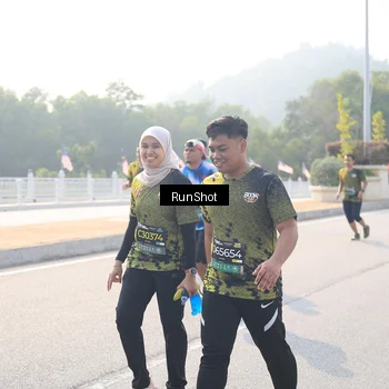Runner Photo 6912238