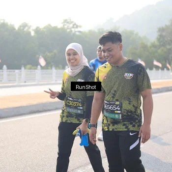 Runner Photo 6912241