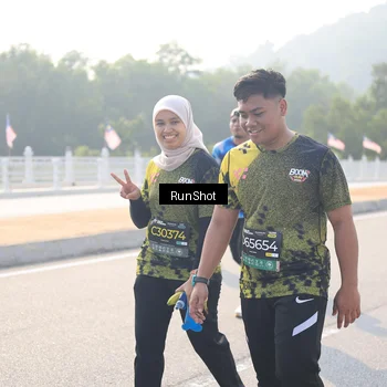 Runner Photo 6912268