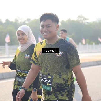 Runner Photo 6912274