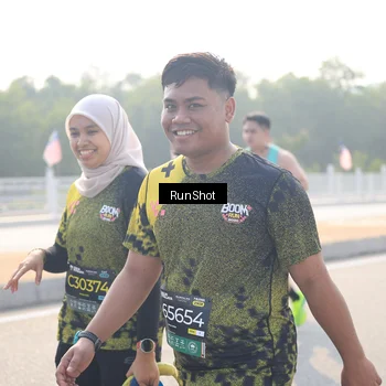 Runner Photo 6912278