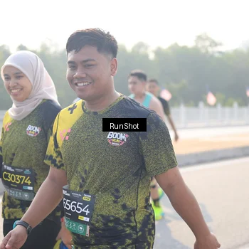 Runner Photo 6912289