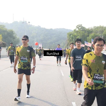 Runner Photo 6912325