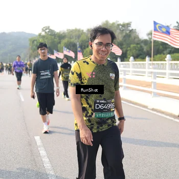 Runner Photo 6912341