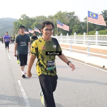 Runner Photo 6912361