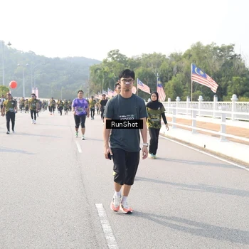 Runner Photo 6912364