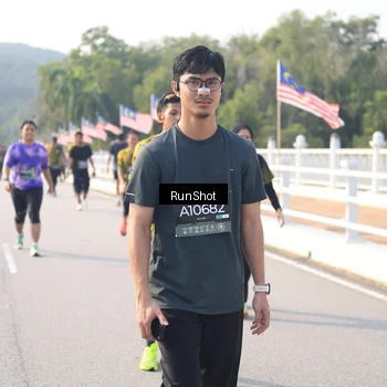 Runner Photo 6912384