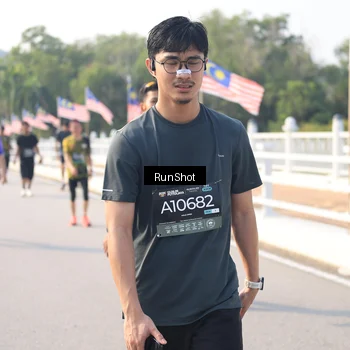Runner Photo 6912409