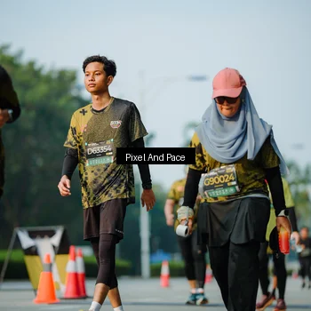 Runner Photo 6912431