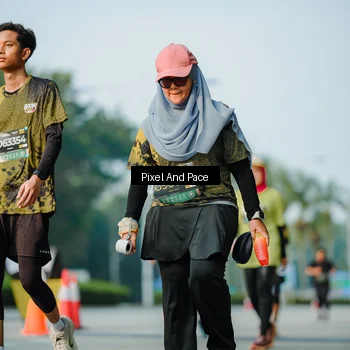 Runner Photo 6912436