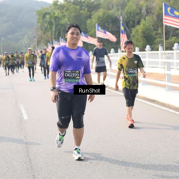 Runner Photo 6912463