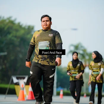 Runner Photo 6912504
