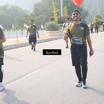 Runner Photo 6912521