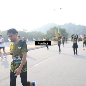 Runner Photo 6912633